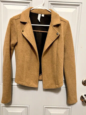Others Follow Women XS Camel Textured Open Front Biker Moto Jacket Cropped